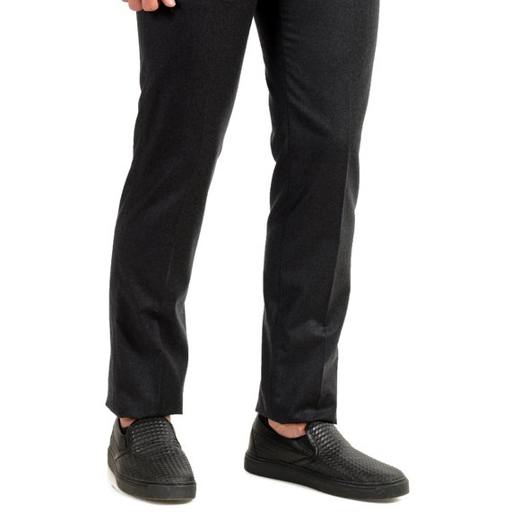 Hugo Boss Men's "Bardo" Gray Wool Casual Pants - Picture 2 of 6